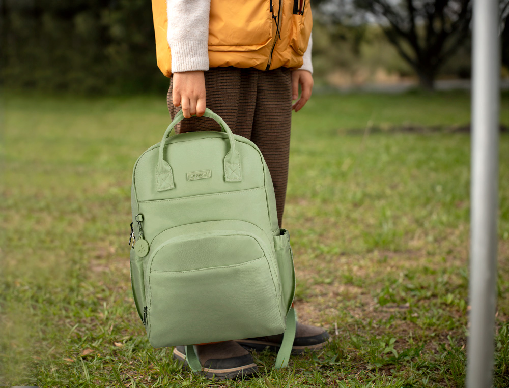 MOCHILA ANTARTIK GLOW BAGS CON ACOLCHADO PARA PORTATIL 15